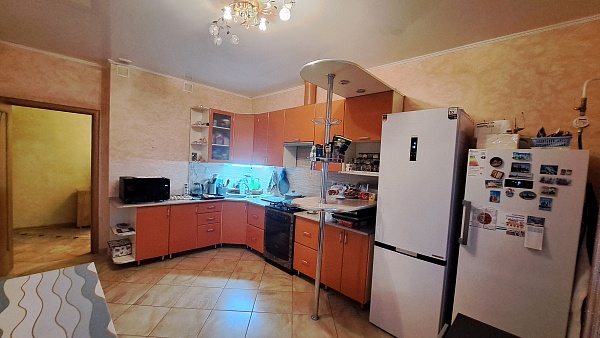 3-к квартира, 95 кв.м. 3-к квартира, 95 кв.м.