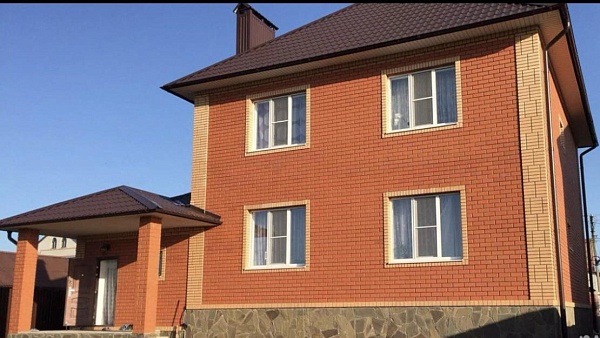 Дом, 230 кв.м.