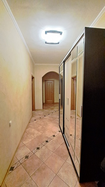 3-к квартира, 95 кв.м. 3-к квартира, 95 кв.м.