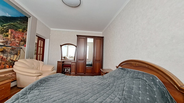 Дом, 220 кв.м. Дом, 220 кв.м.